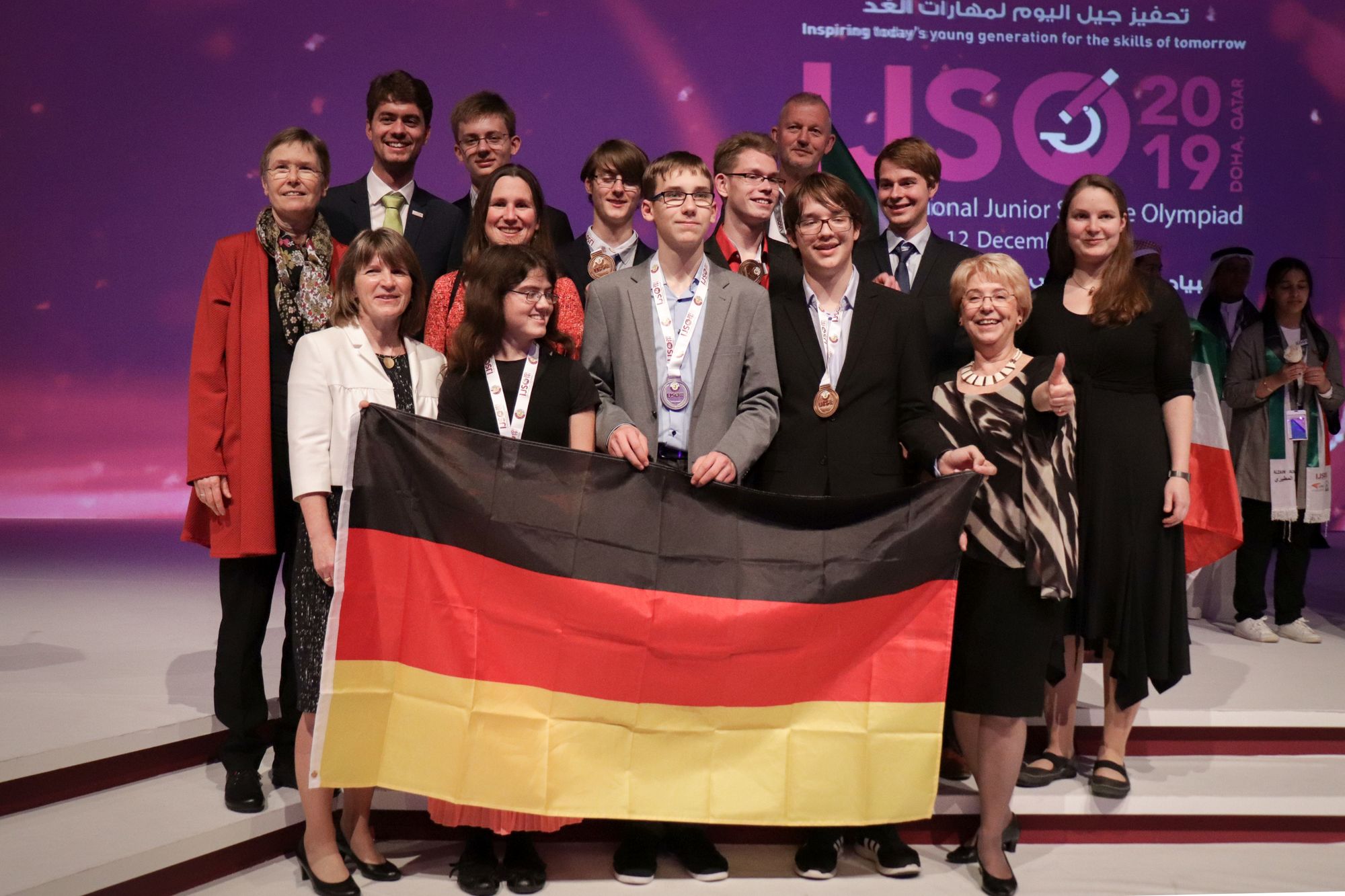 Das IJSO-Nationalteam trifft am Airport Frankfurt ein