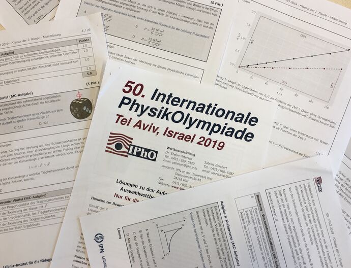 Klausuren der 2. Runde zur IPhO 2019 IPhO - IPN Klausuren der 2. Runde zur IPhO 2019